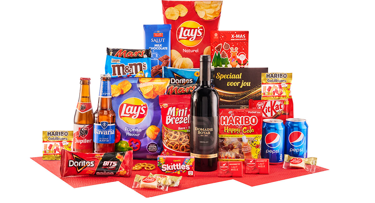 Delicious" basket with 27 delicacies