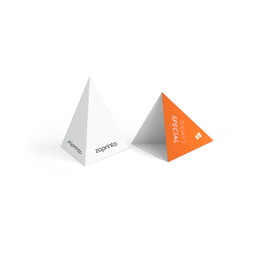 Pyramid table display