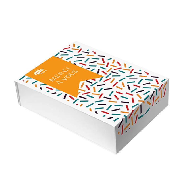 Personalized gift box 38x28x12 cm