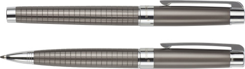 Charles Dickens® Metallic Pen Set - Quarndon