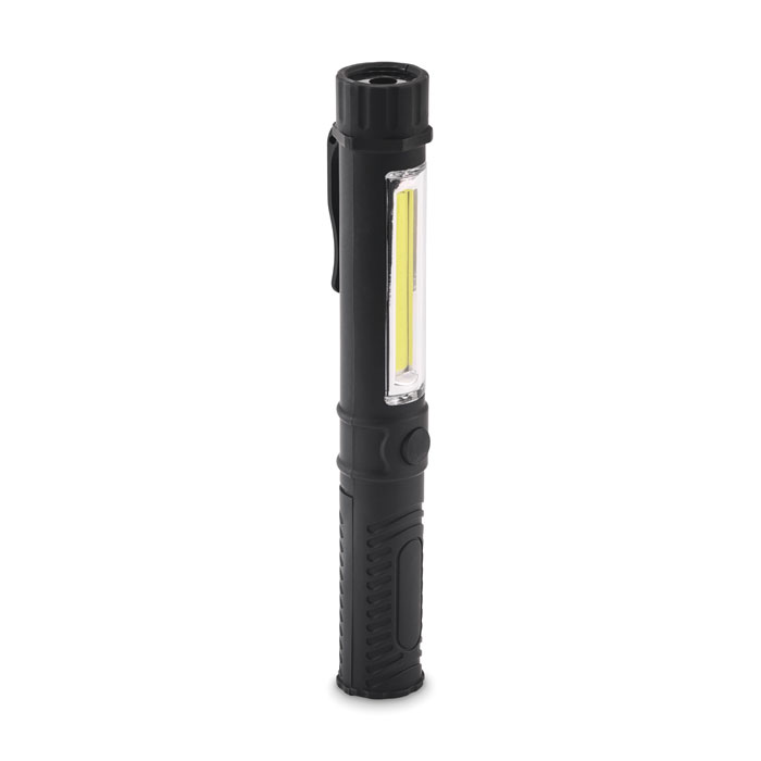 Magnetic LED flashlight