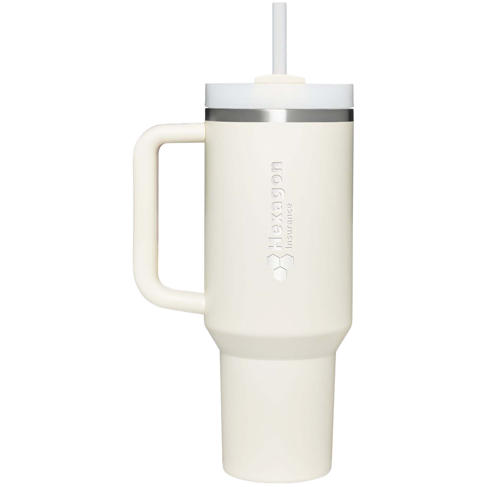 Stanley Quencher® H2.0 FlowState™ 890 ml insulated tumbler made of recycled stainless steel