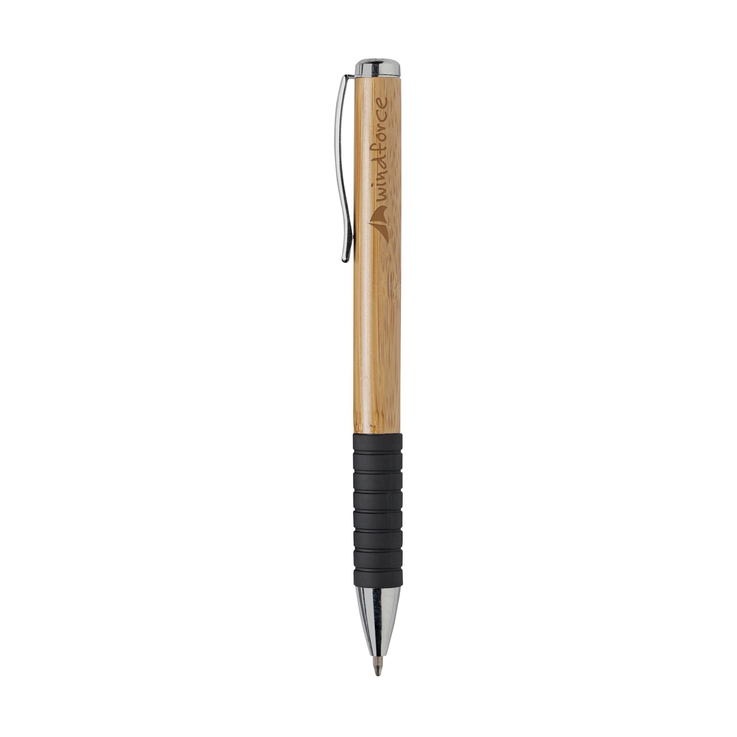 A ballpoint pen made of bamboo that comes with a colored rubber grip and a metal clip. - Toller Whelme
