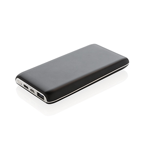 A slim and sturdy power bank with an 8,000mAh lithium polymer battery - Thorpeness - Forest Row